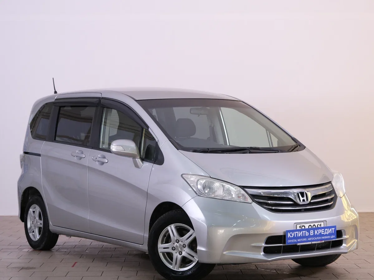 Honda Freed I Рестайлинг