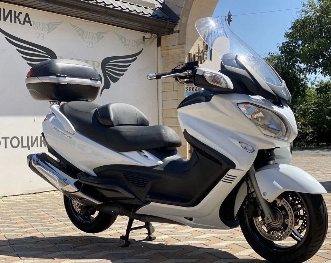 Suzuki Burgman 650