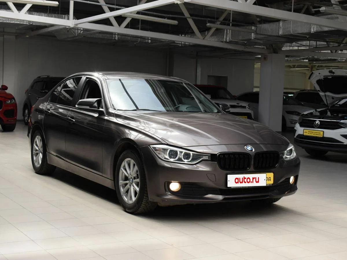 BMW 3 серии VI (F3x)