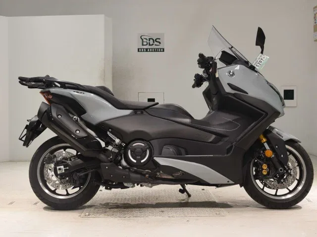 Yamaha TMAX