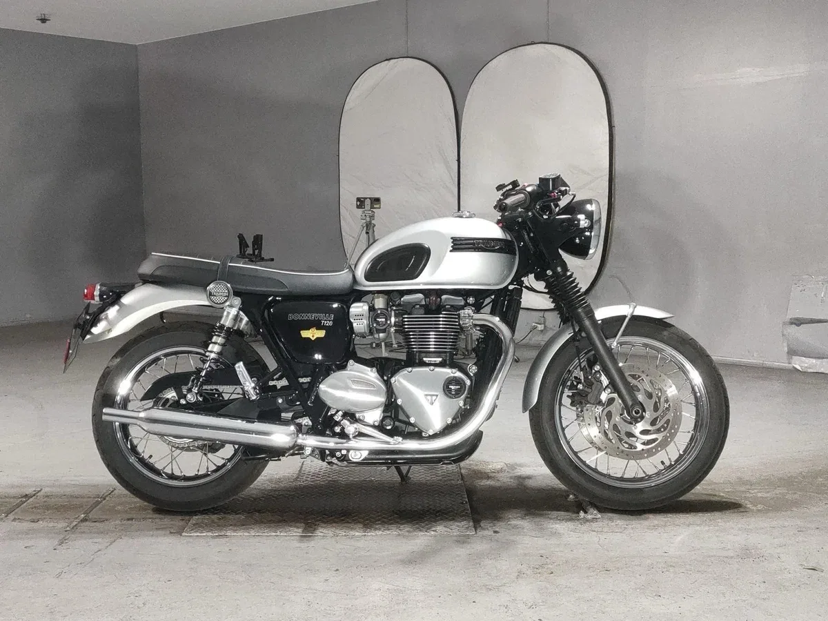 Triumph Bonneville T120
