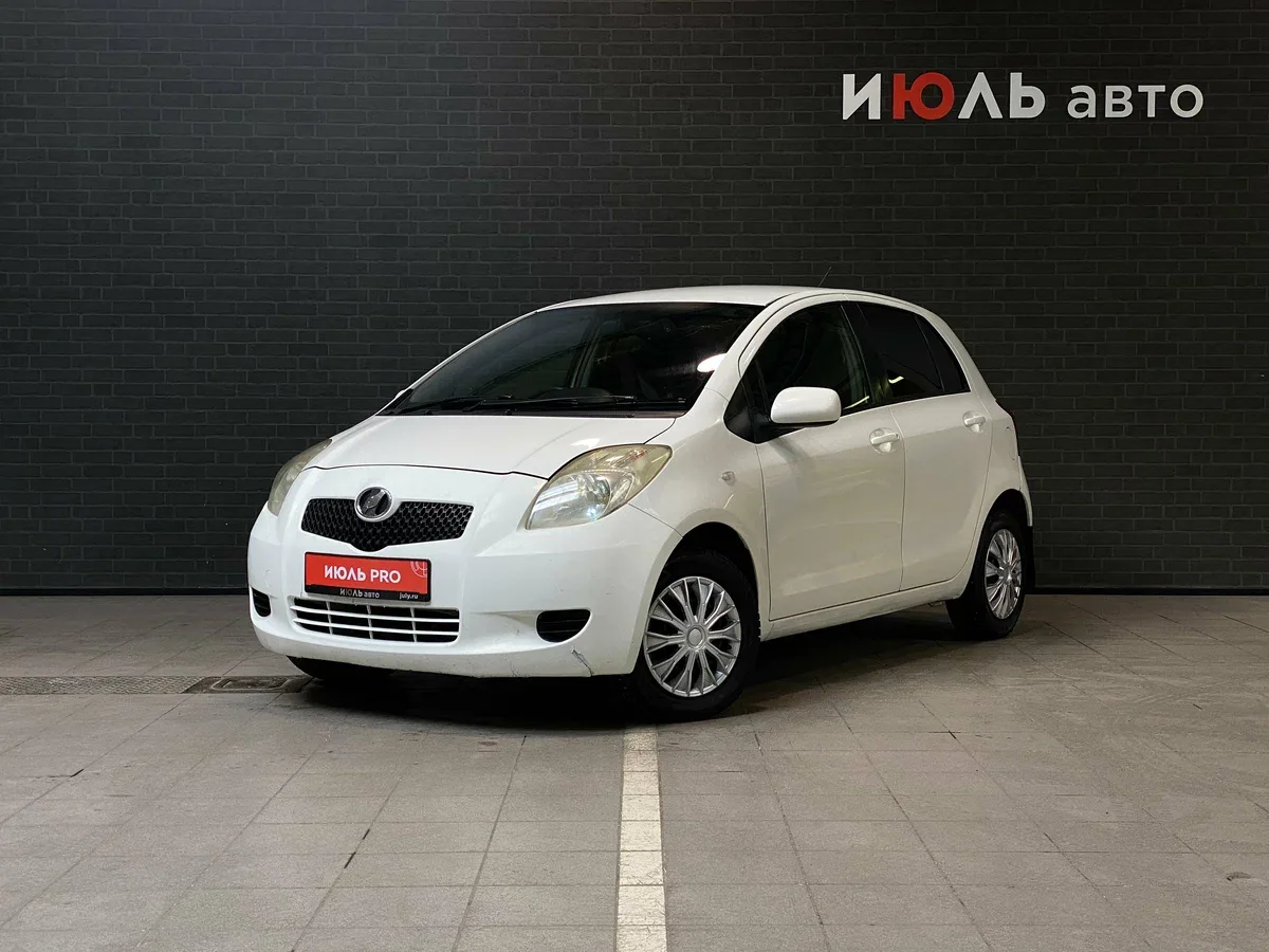 Toyota Vitz II (XP90)