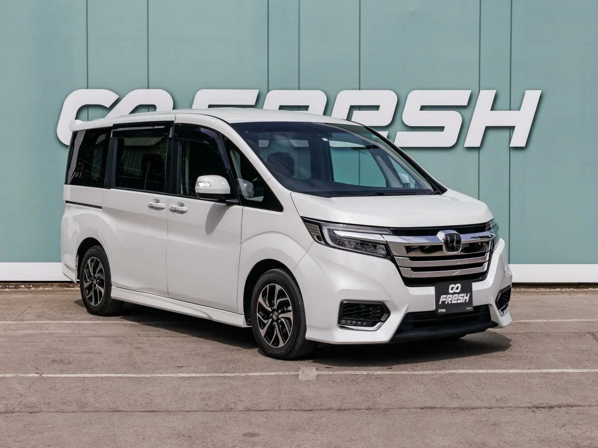 Honda Stepwgn V Рестайлинг