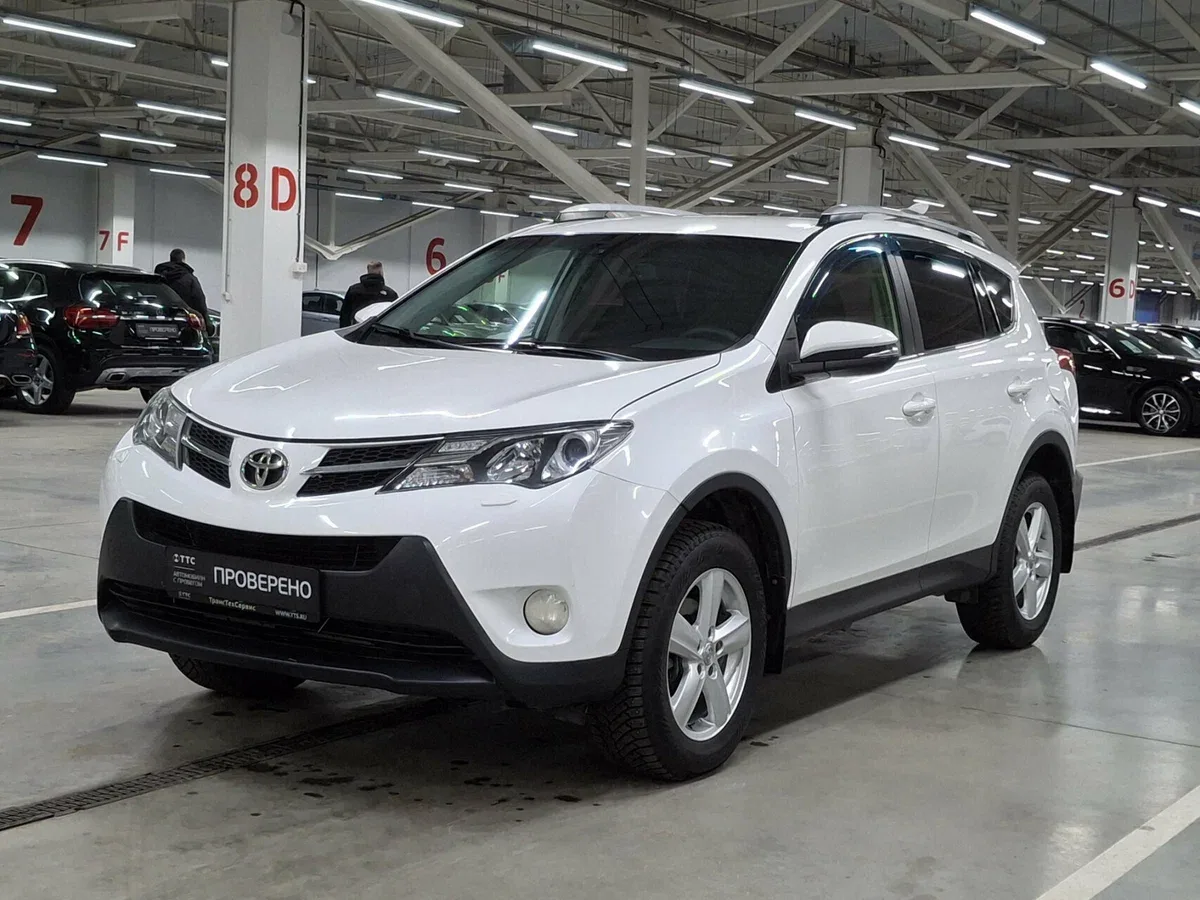Toyota RAV4 IV (XA40)