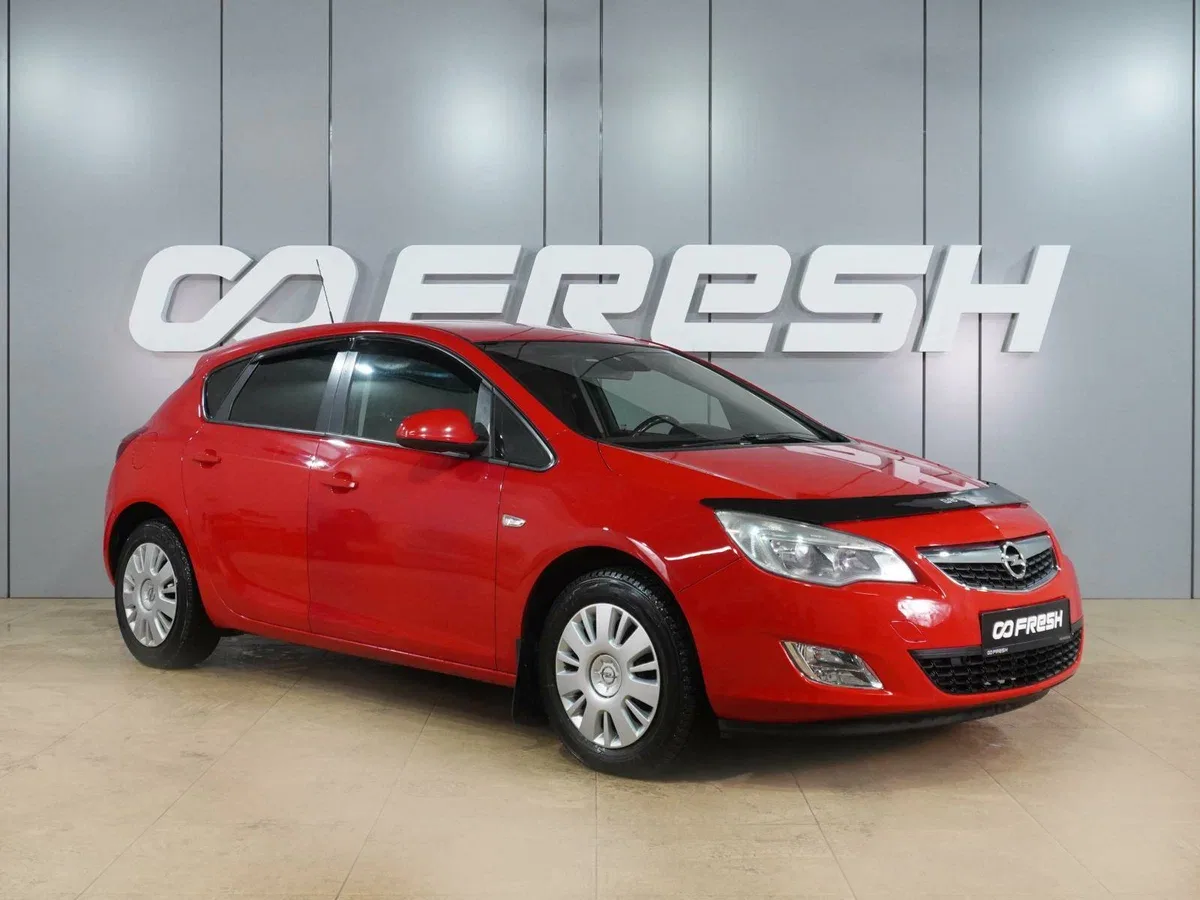 Opel Astra J