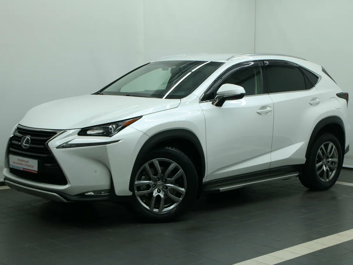 Lexus NX I