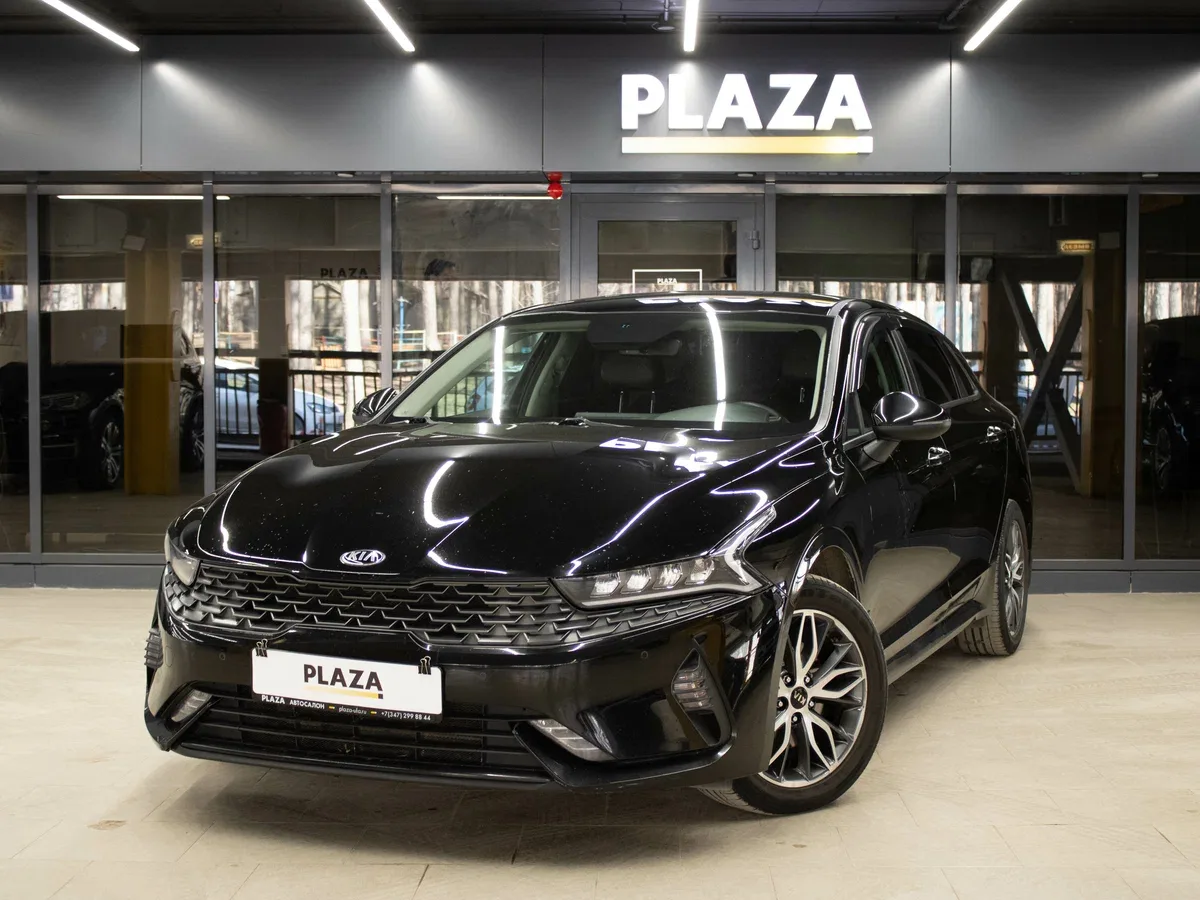 Kia K5 III