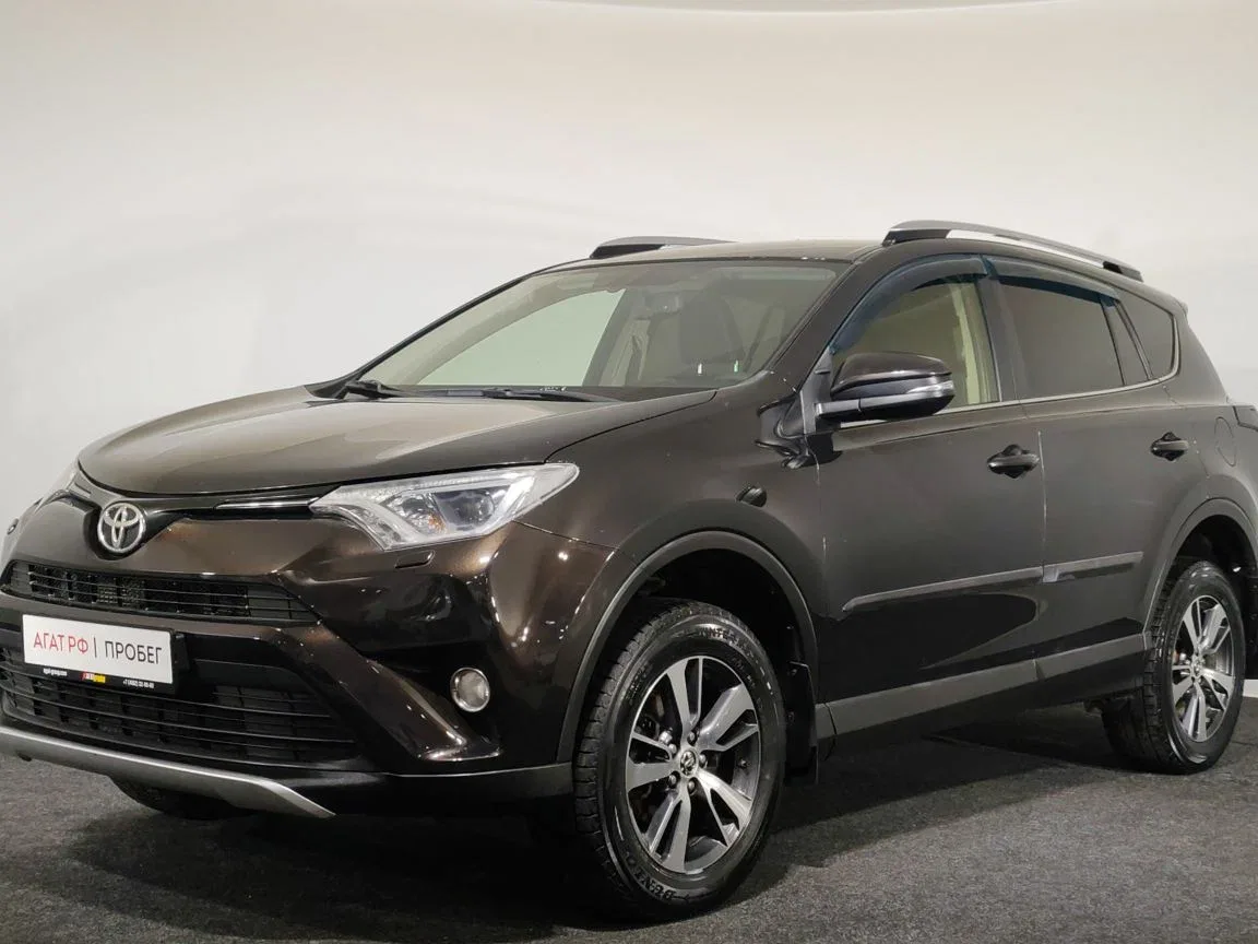 Toyota RAV4 IV (XA40) Рестайлинг