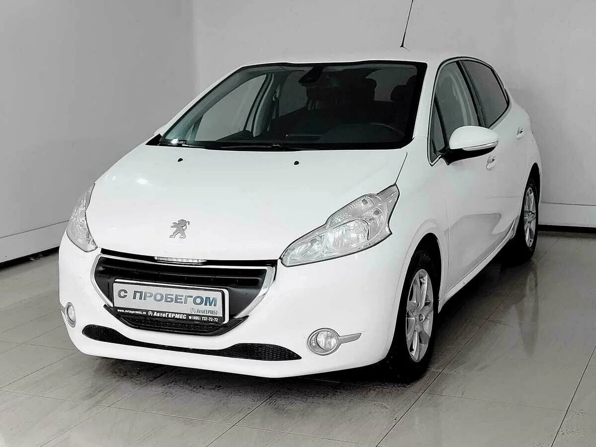 Peugeot 208 I