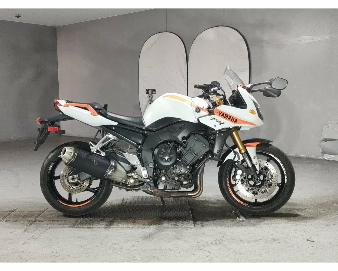 Yamaha FZ1