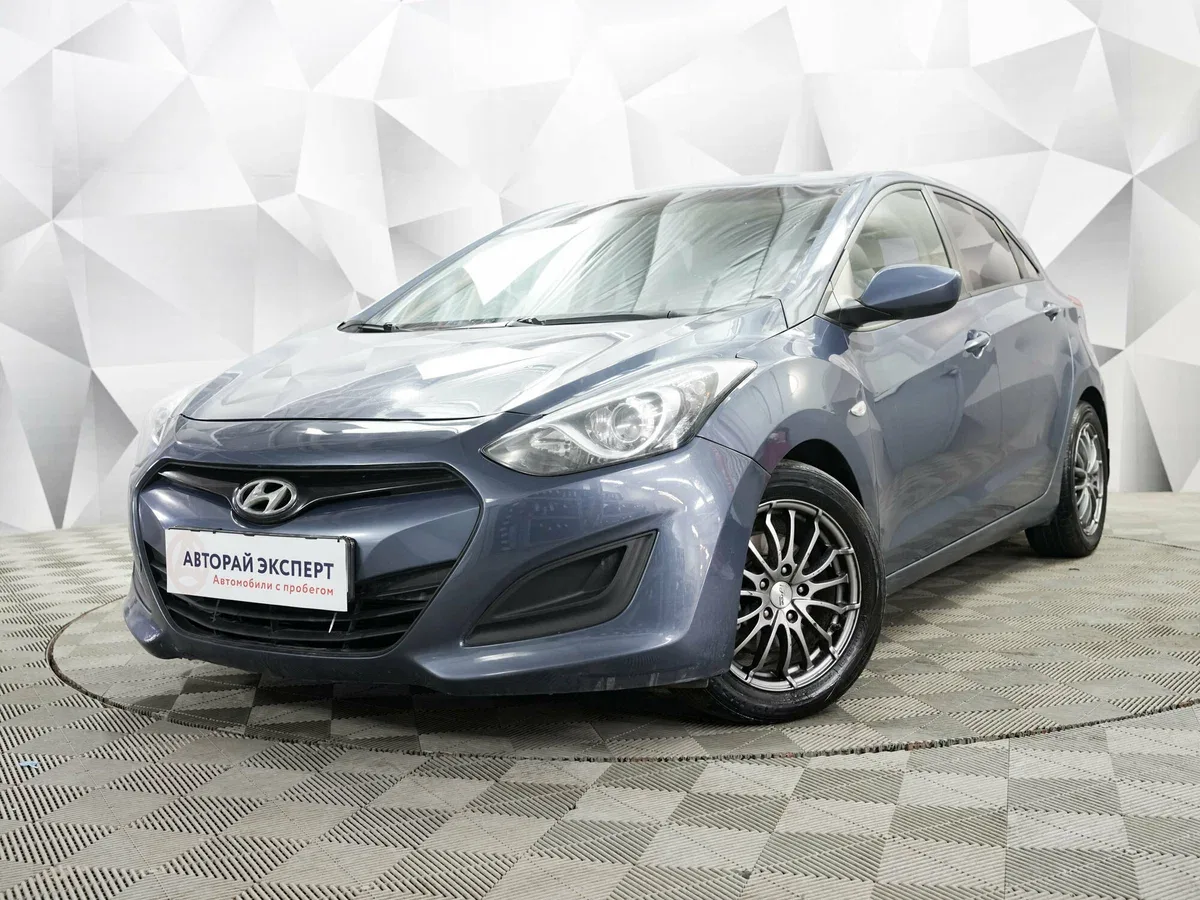 Hyundai i30 II