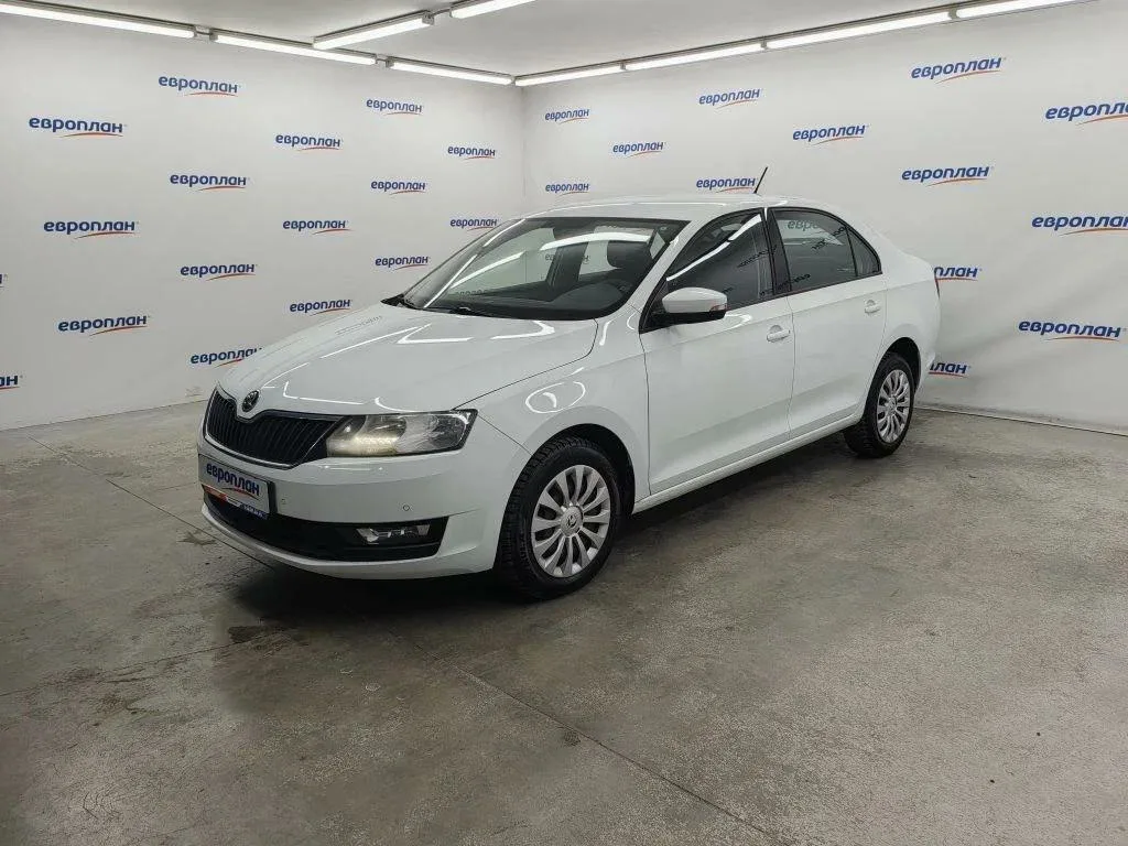 Skoda Rapid I Рестайлинг