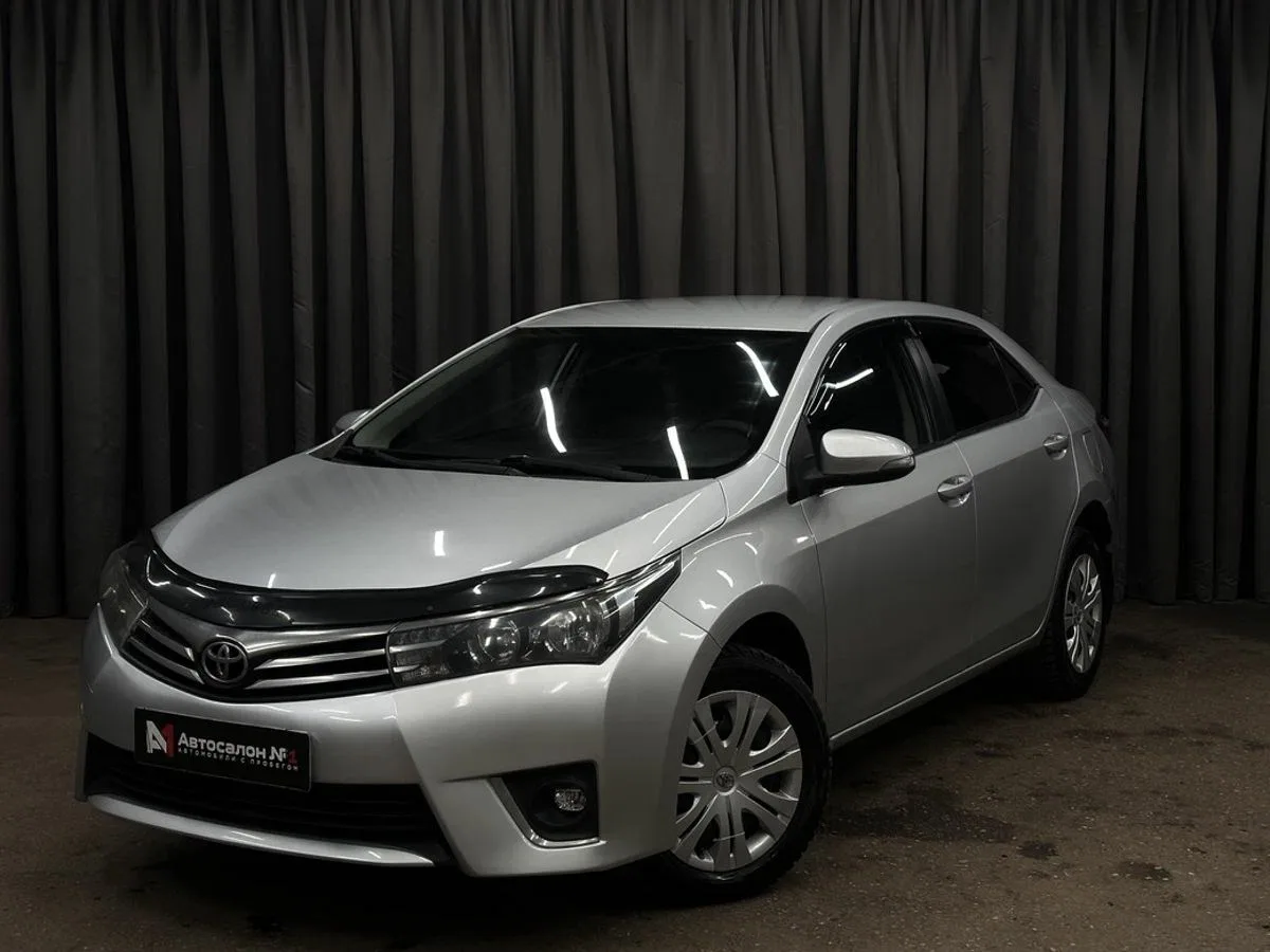 Toyota Corolla XI (E160, E170, E180)