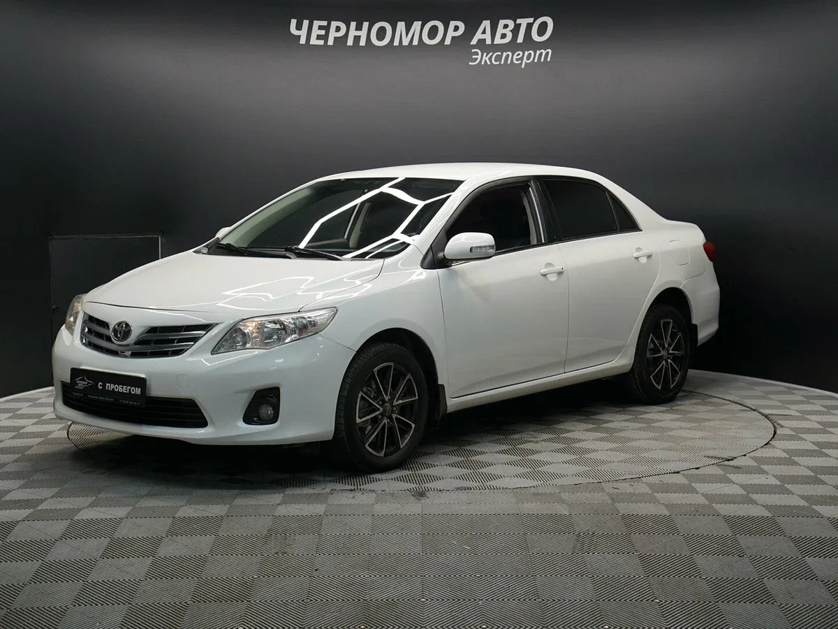 Toyota Corolla X (E140, E150) Рестайлинг