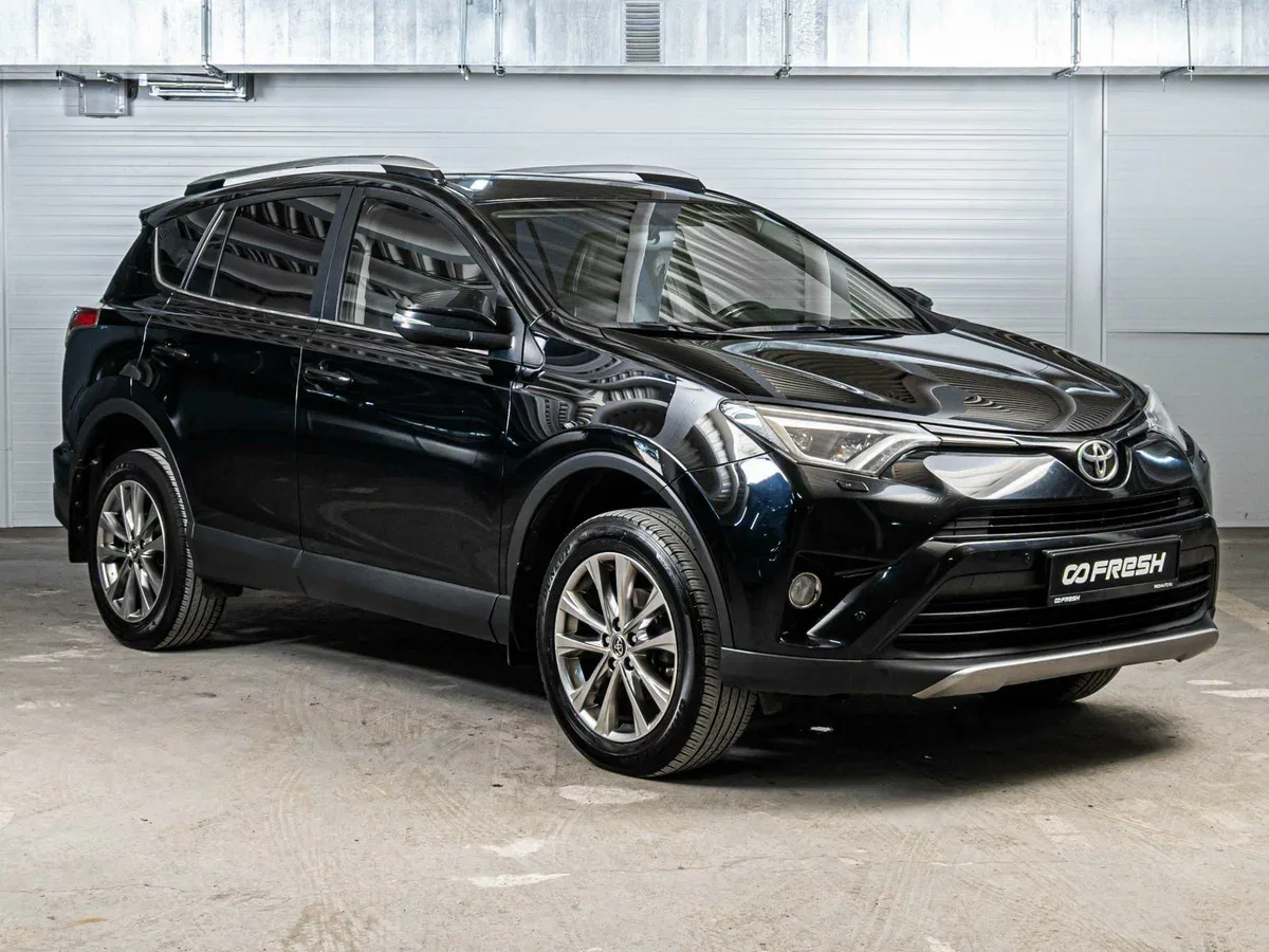 Toyota RAV4 IV (XA40) Рестайлинг