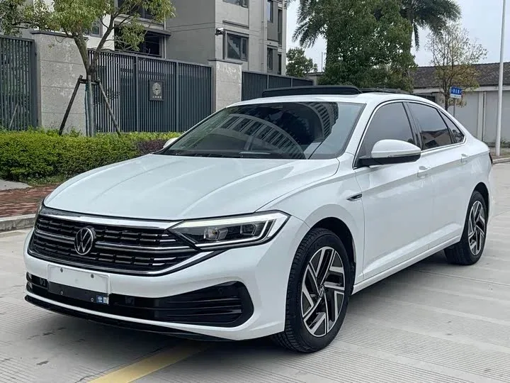 Volkswagen Sagitar III Рестайлинг