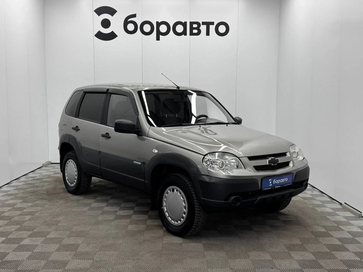 Chevrolet Niva I