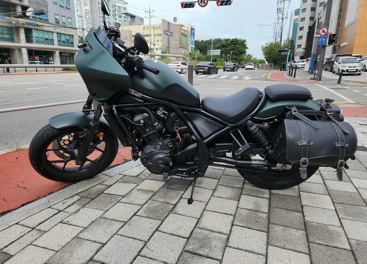 Honda CMX1100 Rebel