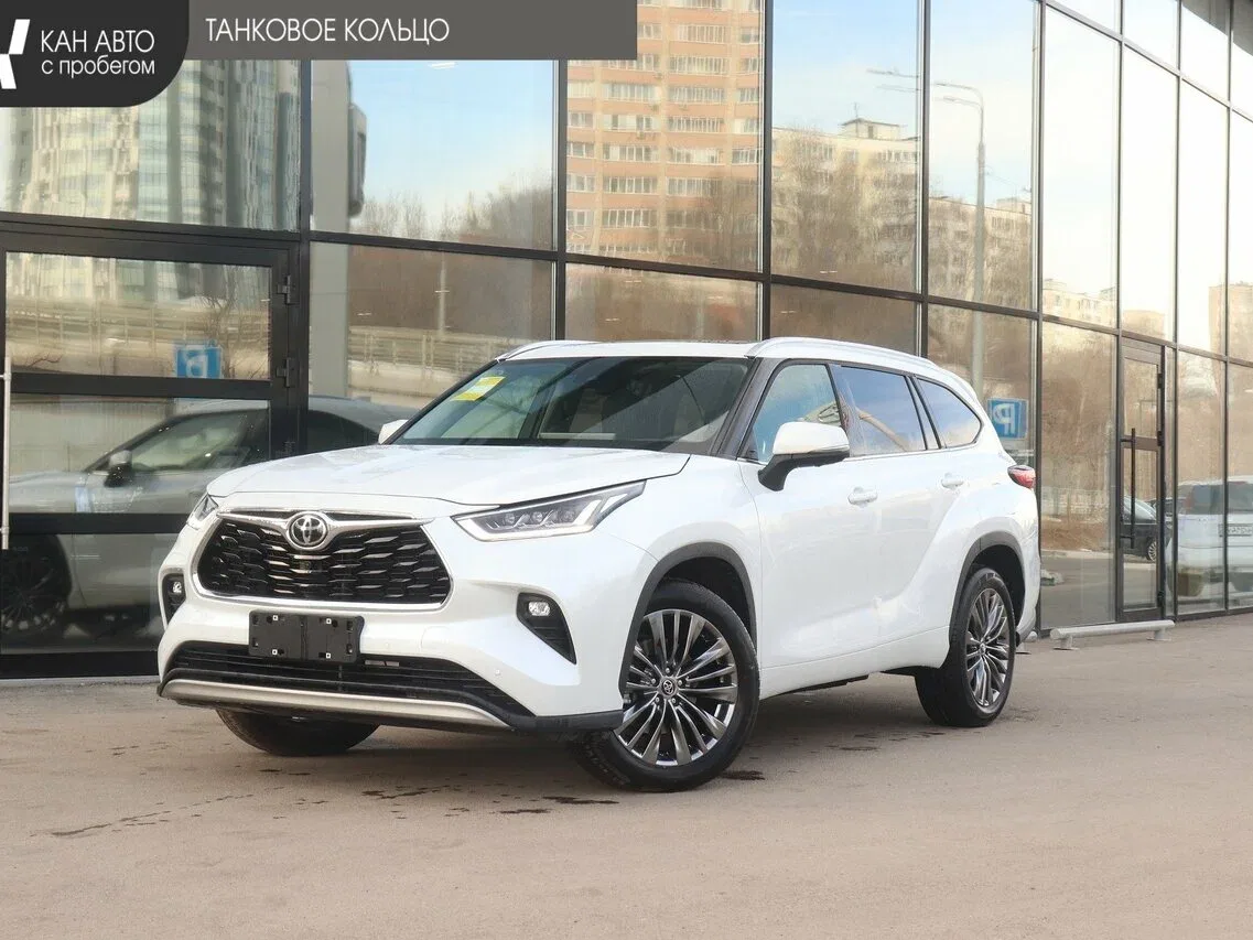 Toyota Highlander IV (U70)