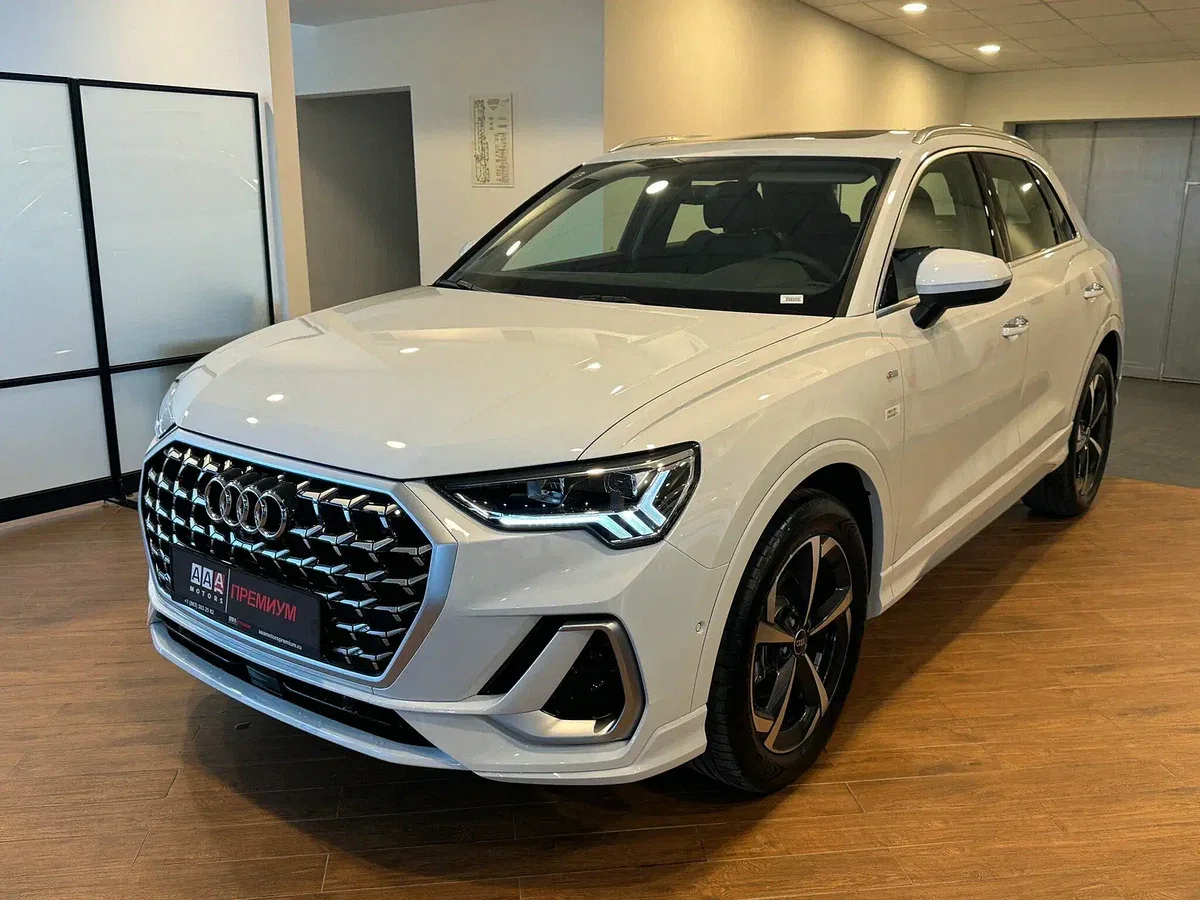 Audi Q3 II (F3)
