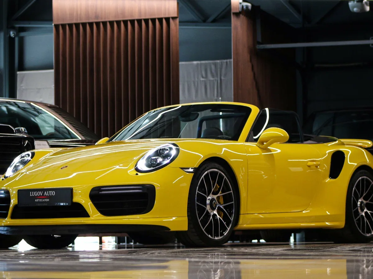 Porsche 911 VII (991) Рестайлинг