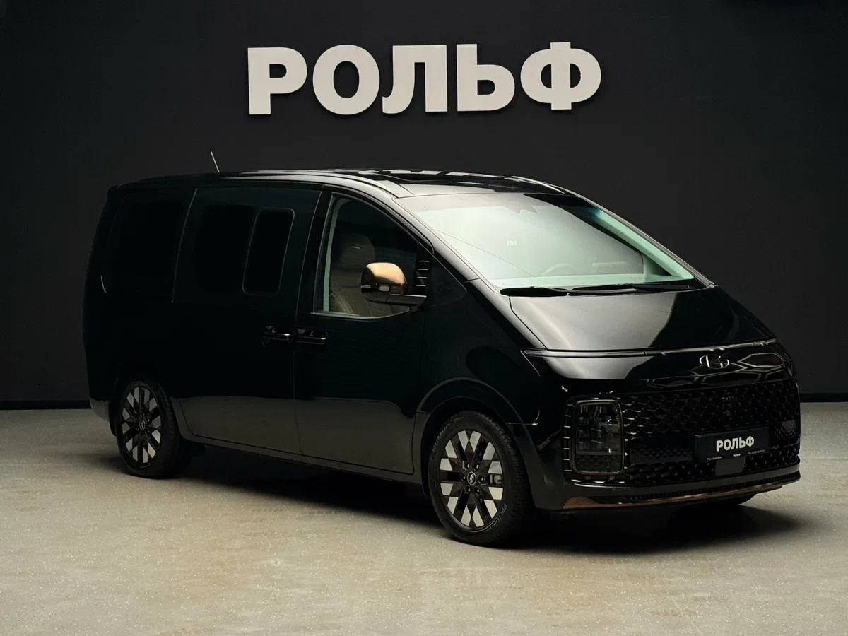 Hyundai Staria
