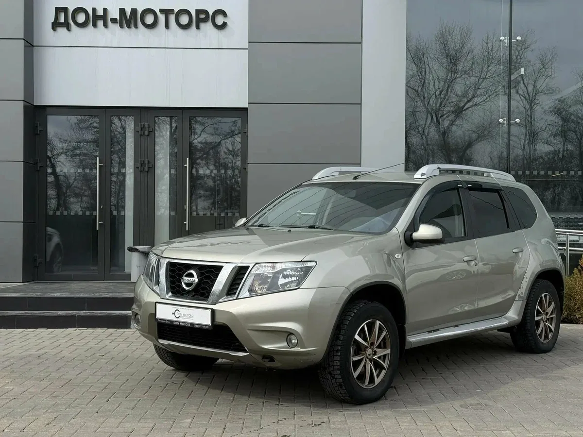 Nissan Terrano III (D10)