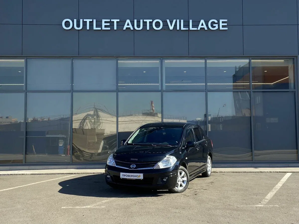 Nissan Tiida I Рестайлинг