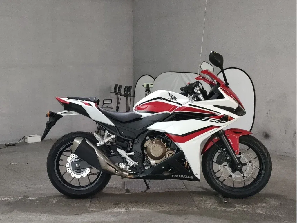 Honda CBR400R
