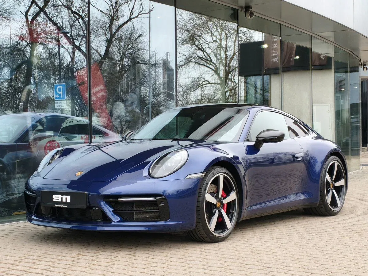 Porsche 911 VIII (992)