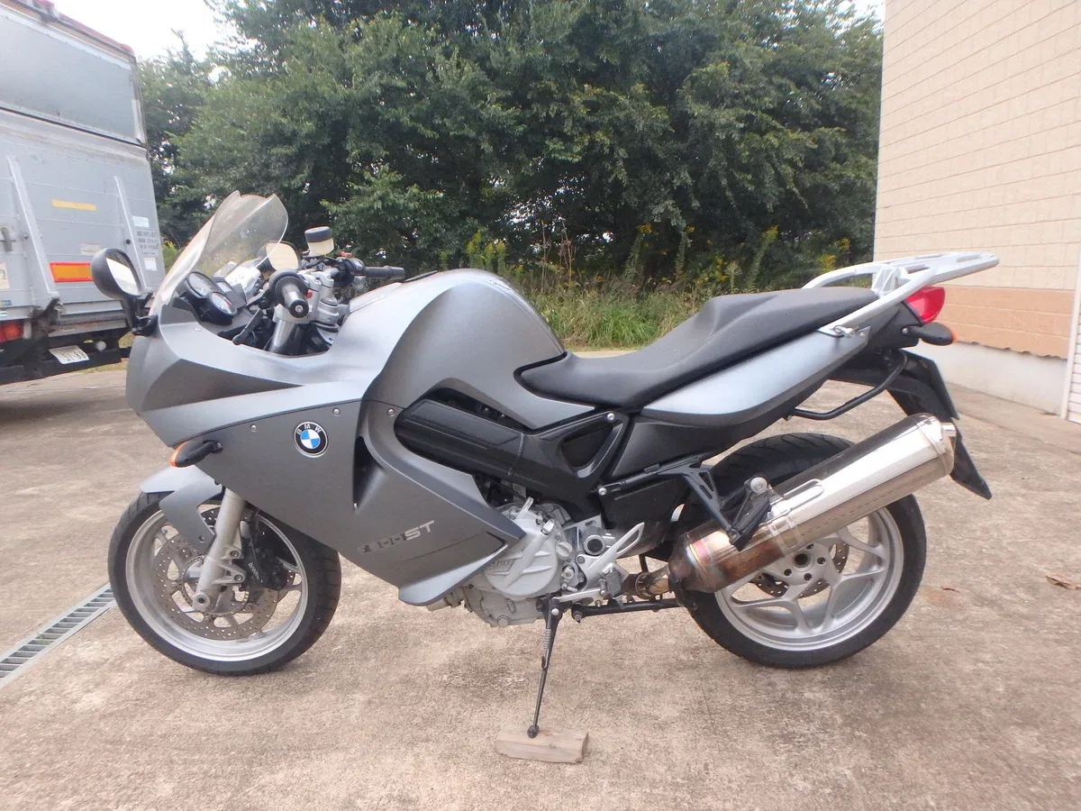 BMW F 800 ST