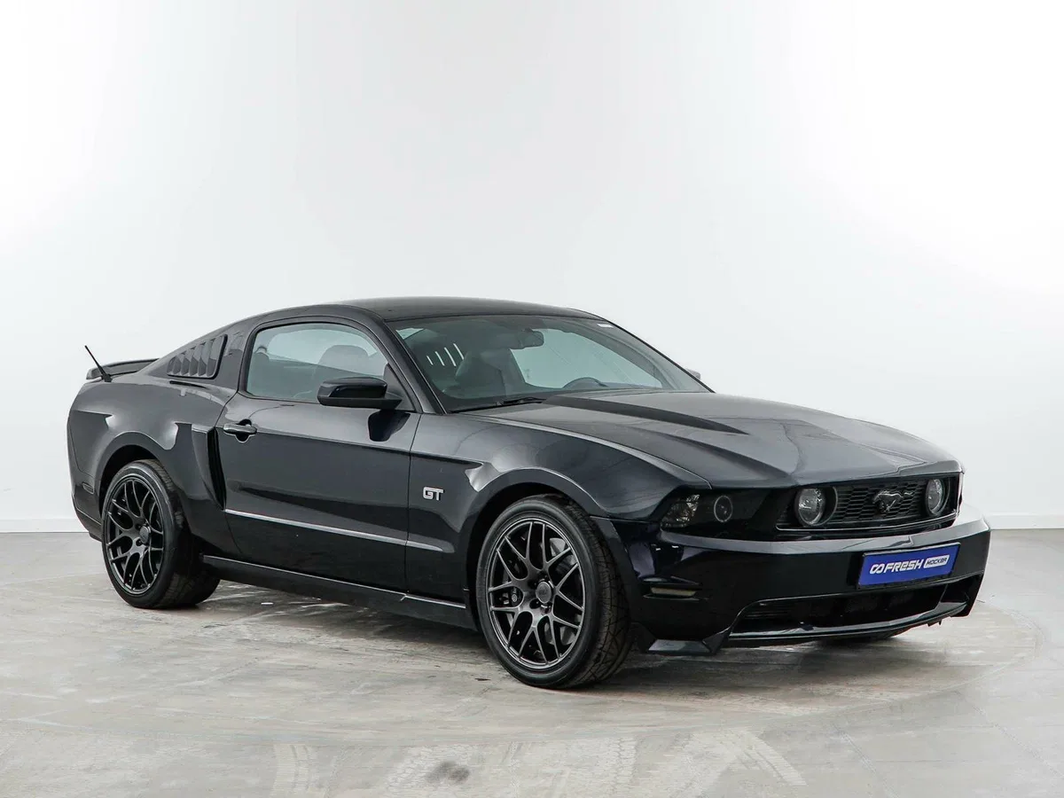 Ford Mustang V Рестайлинг