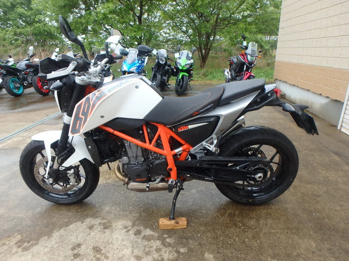 KTM AG 690 Duke