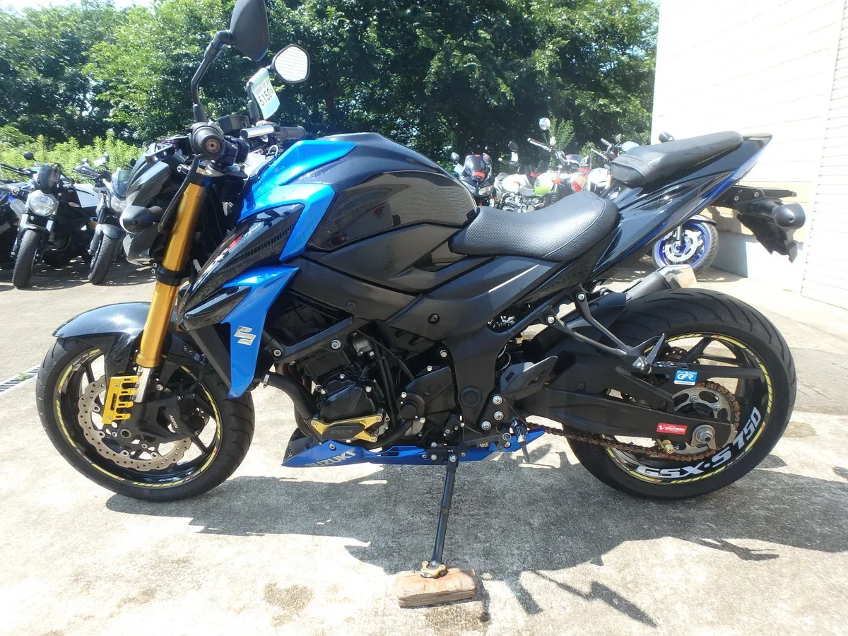 Suzuki GSX-S 750