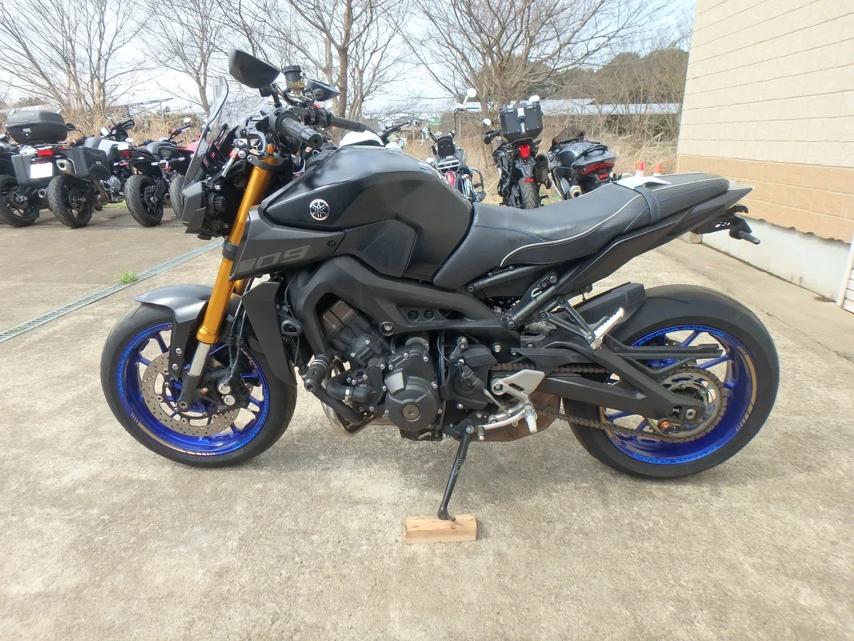 Yamaha MT-09