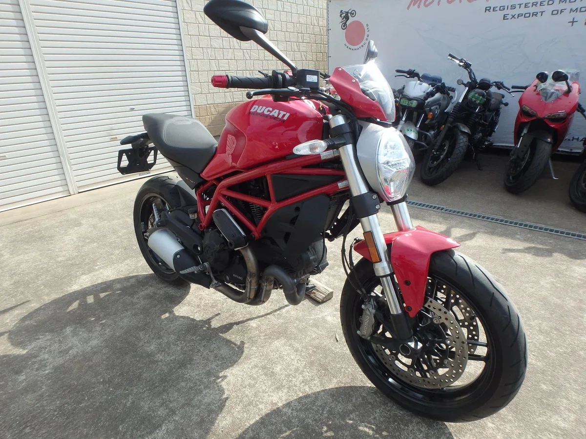 Ducati Monster 797