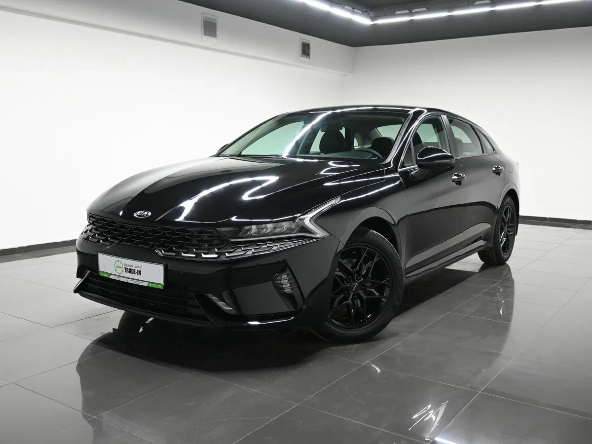 Kia K5 III