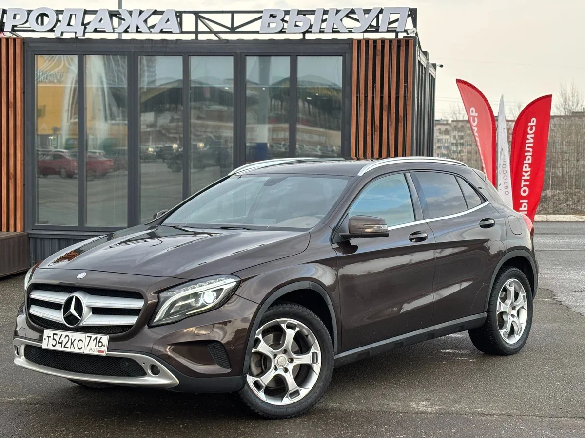 Mercedes-Benz GLA I (X156)