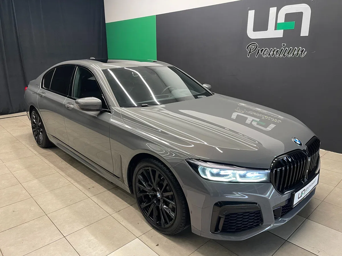BMW 7 серии VI (G11/G12) Рестайлинг