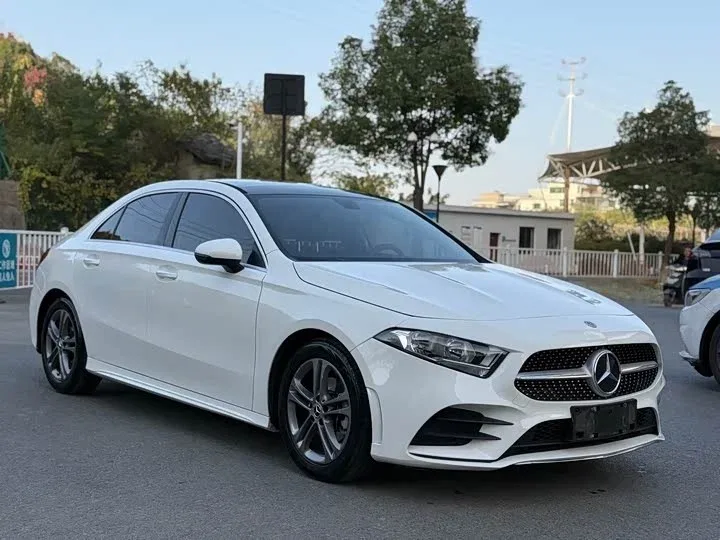 Mercedes-Benz A-Класс IV (W177) Рестайлинг