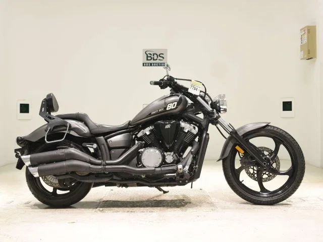 Yamaha XVS1300