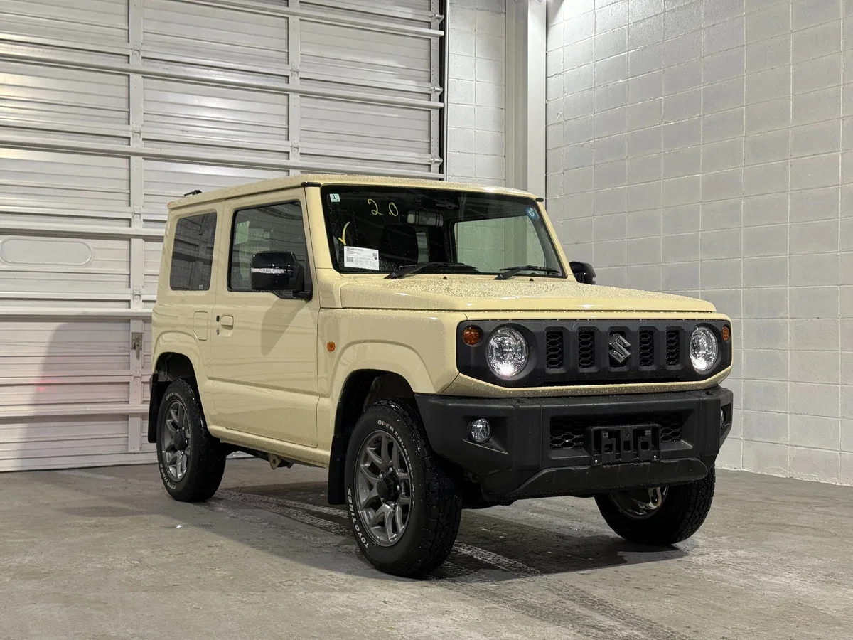 Suzuki Jimny IV