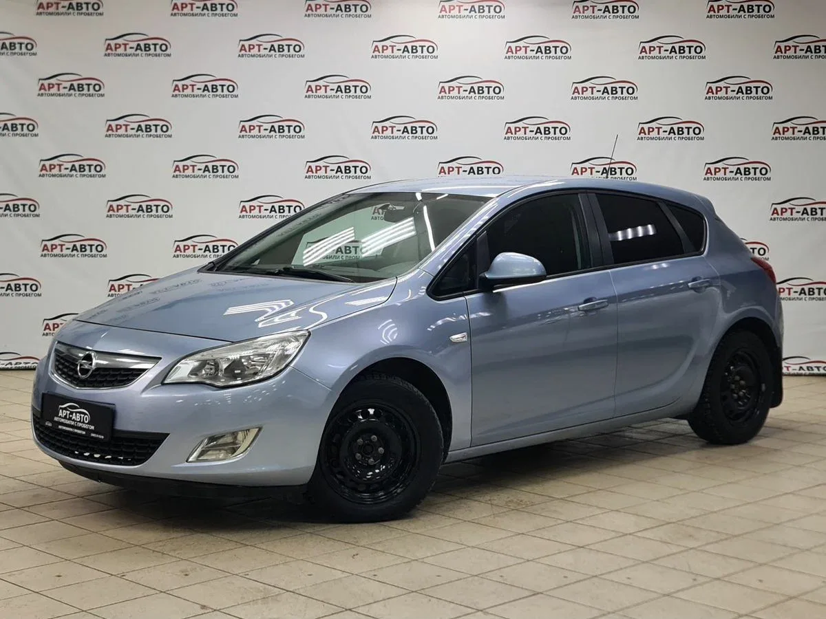 Opel Astra J