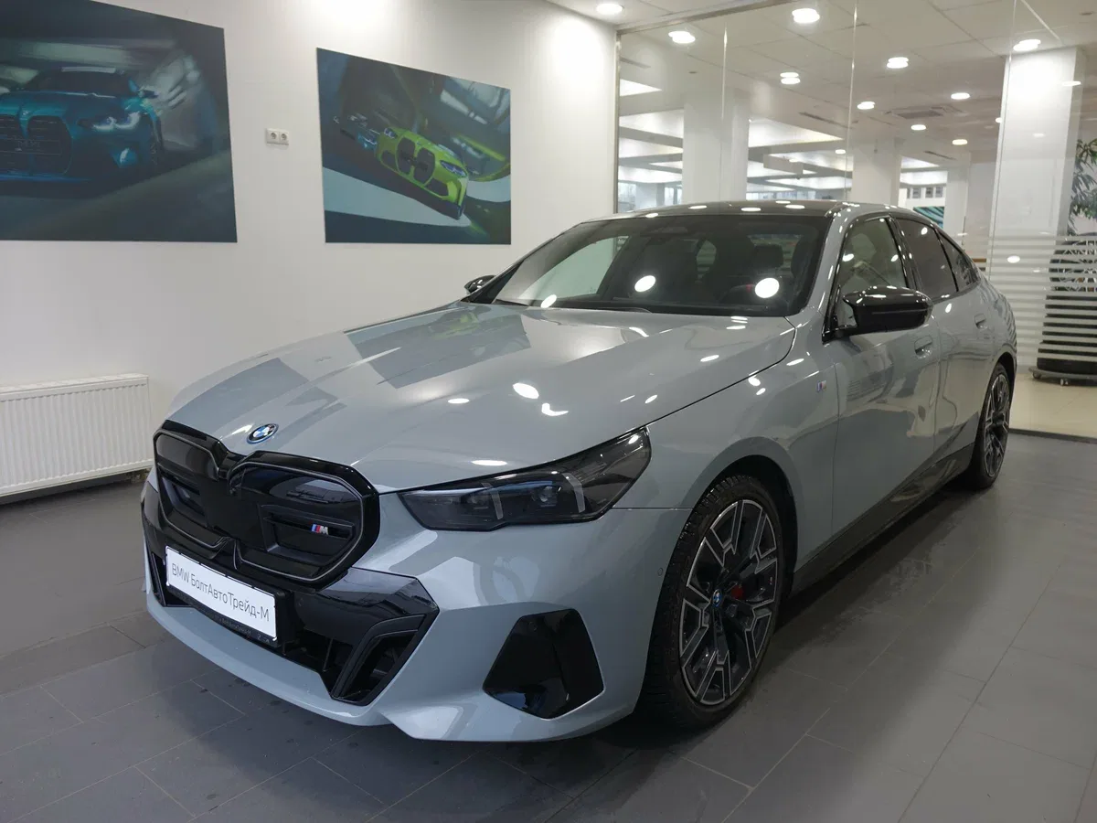 BMW i5 M60 xDrive
