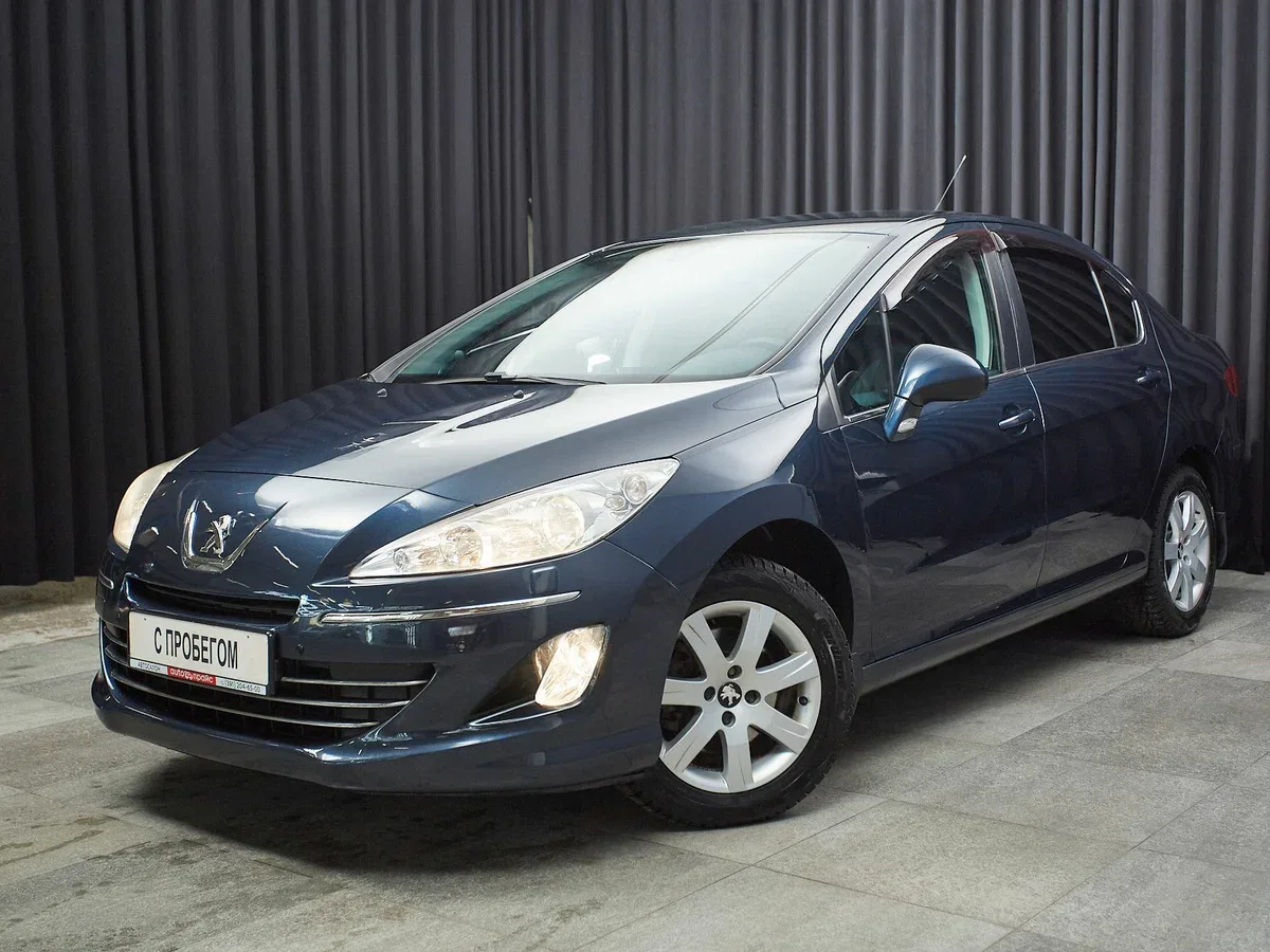 Peugeot 408 I