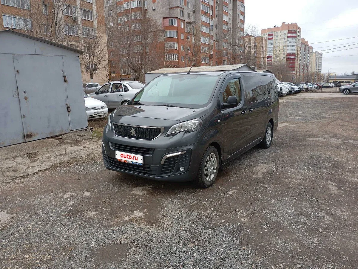 Peugeot Traveller I