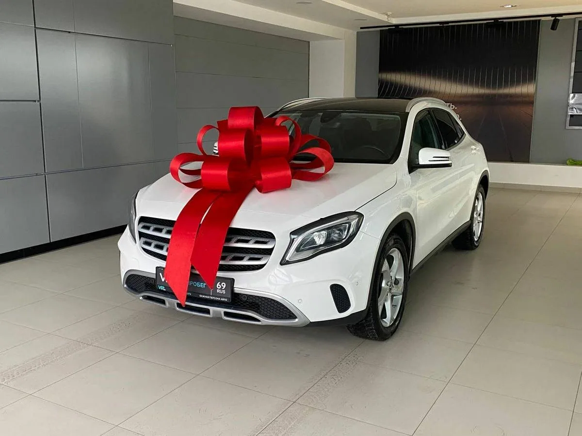 Mercedes-Benz GLA I (X156) Рестайлинг