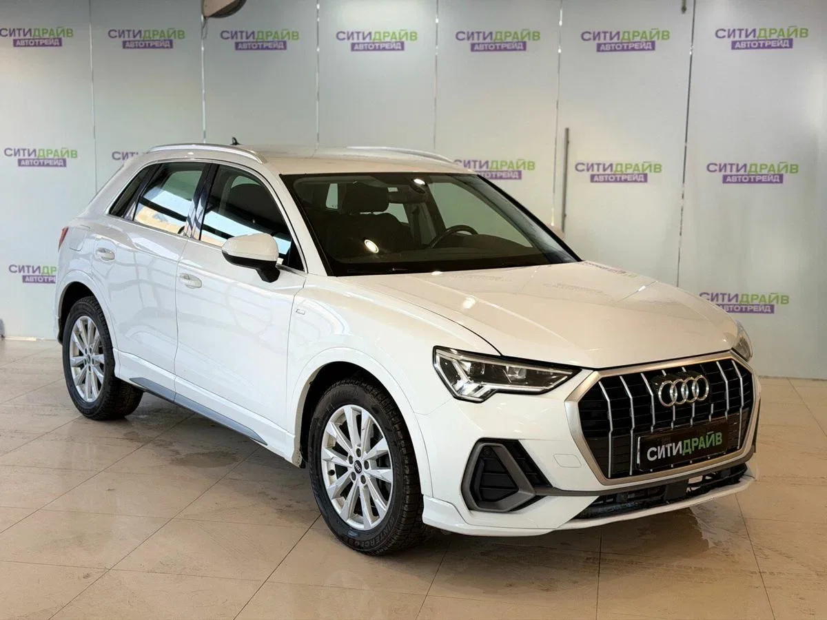 Audi Q3 II (F3)