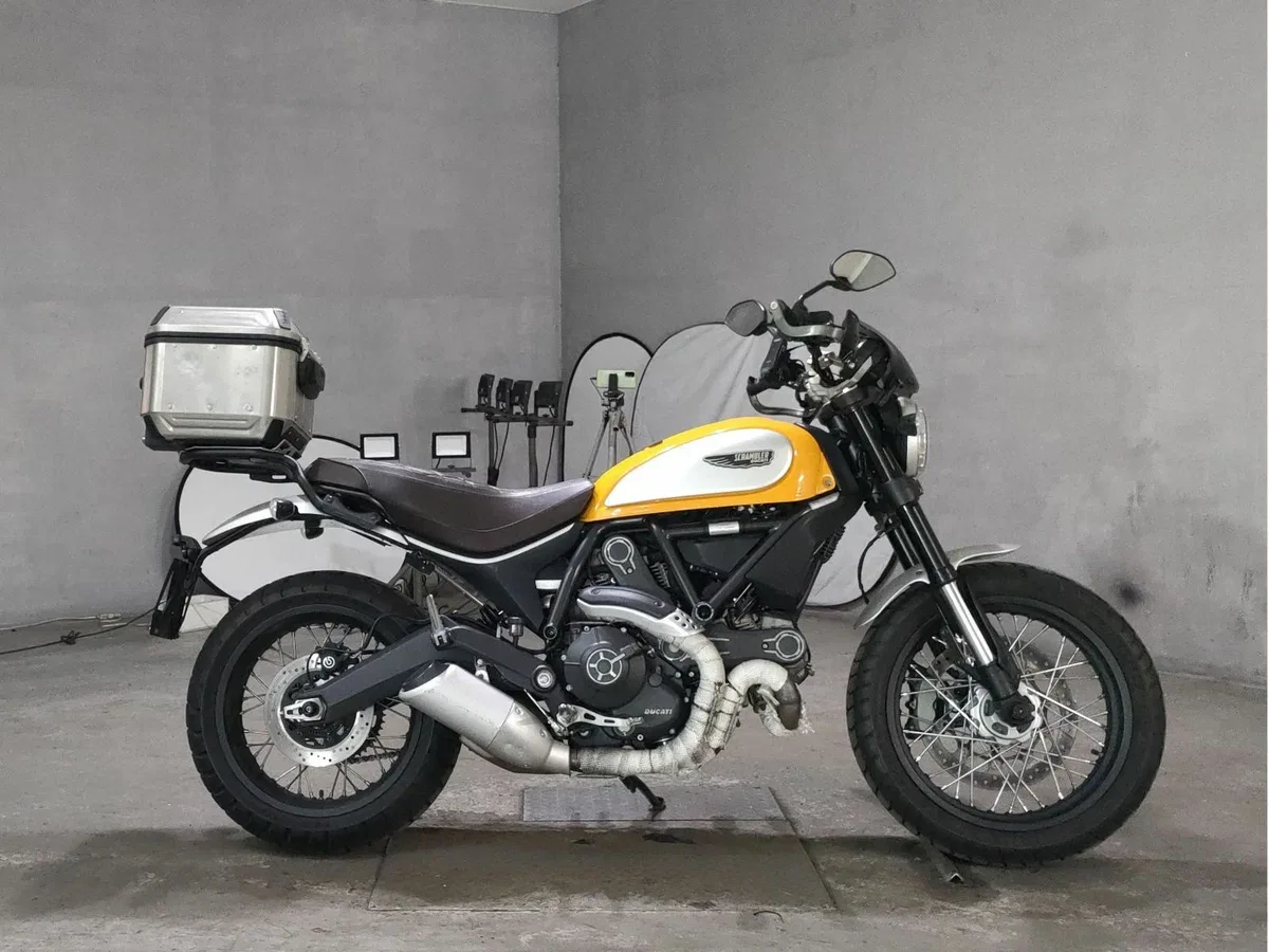 Ducati Scrambler 800