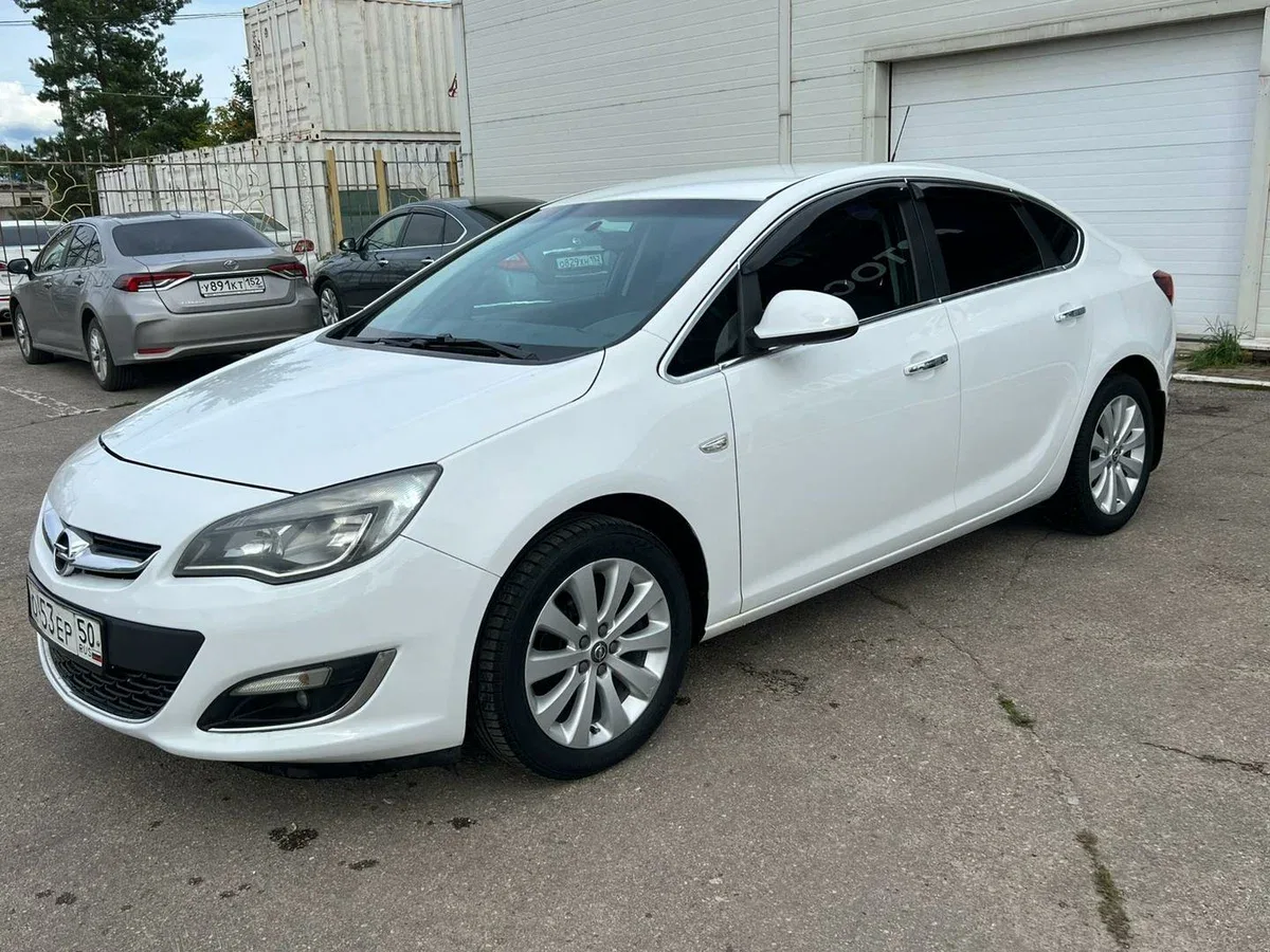 Opel Astra J Рестайлинг